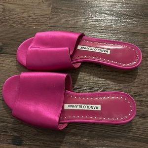 Manolo Blahnik 35.5 hot pink slide sandals